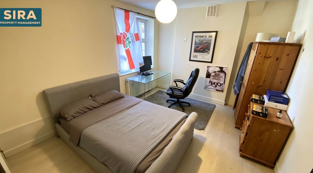 Property photo 2 of 4