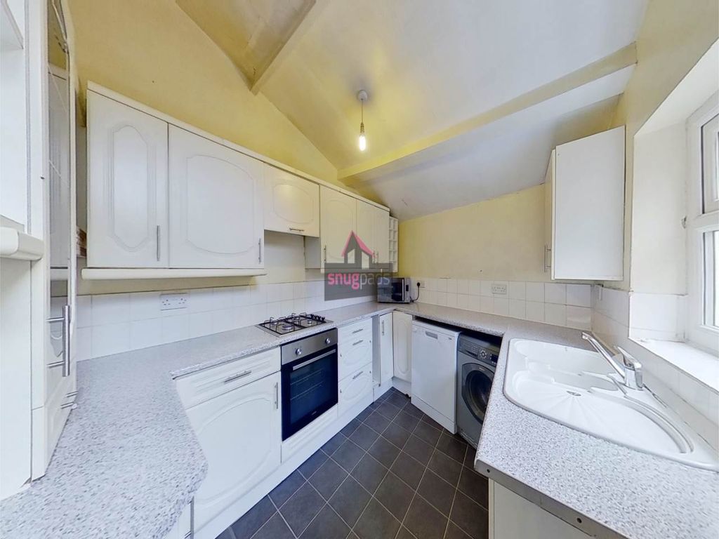 Property photo 1 of 14 Kitchen