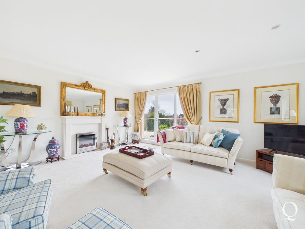 Additional image 10 of 3 bed flat for saleWest Cliff Road, Westbourne, Bournemouth BH4