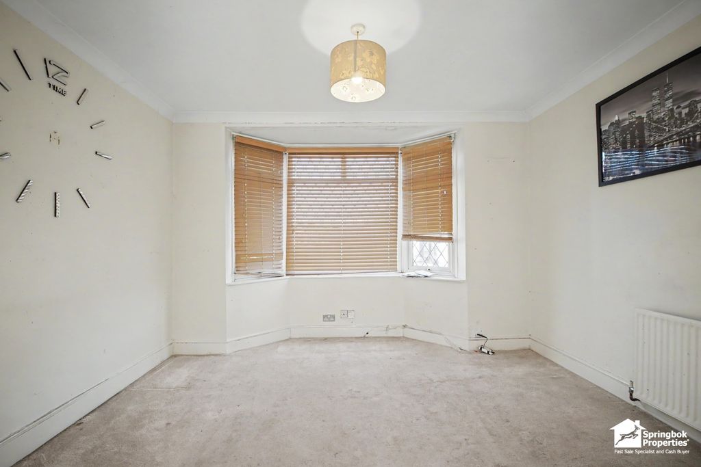 Property photo 2 of 19 Image 1