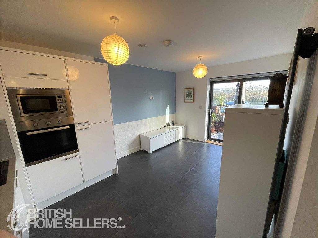 Property photo 3 of 26 Picture No. 08