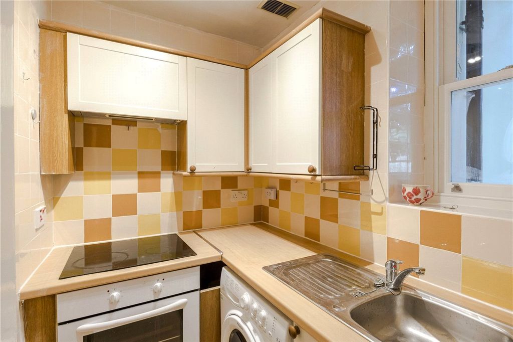 Property photo 3 of 7 Picture No. 01