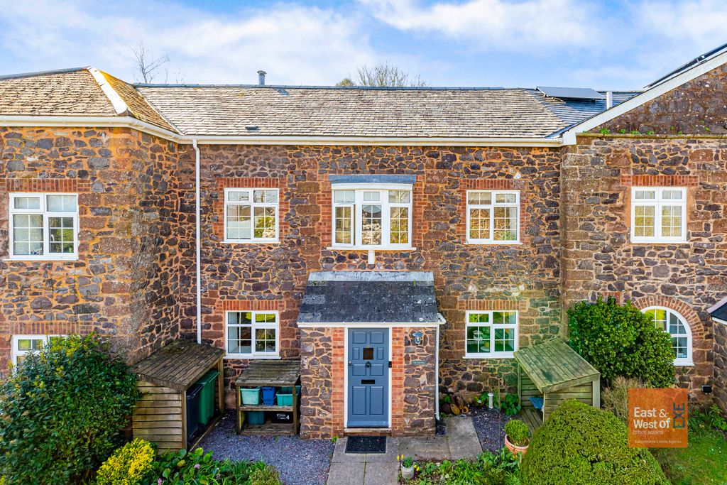 Property photo 1 of 18 A09 - 4 Tower Court Dunchideock - 260320