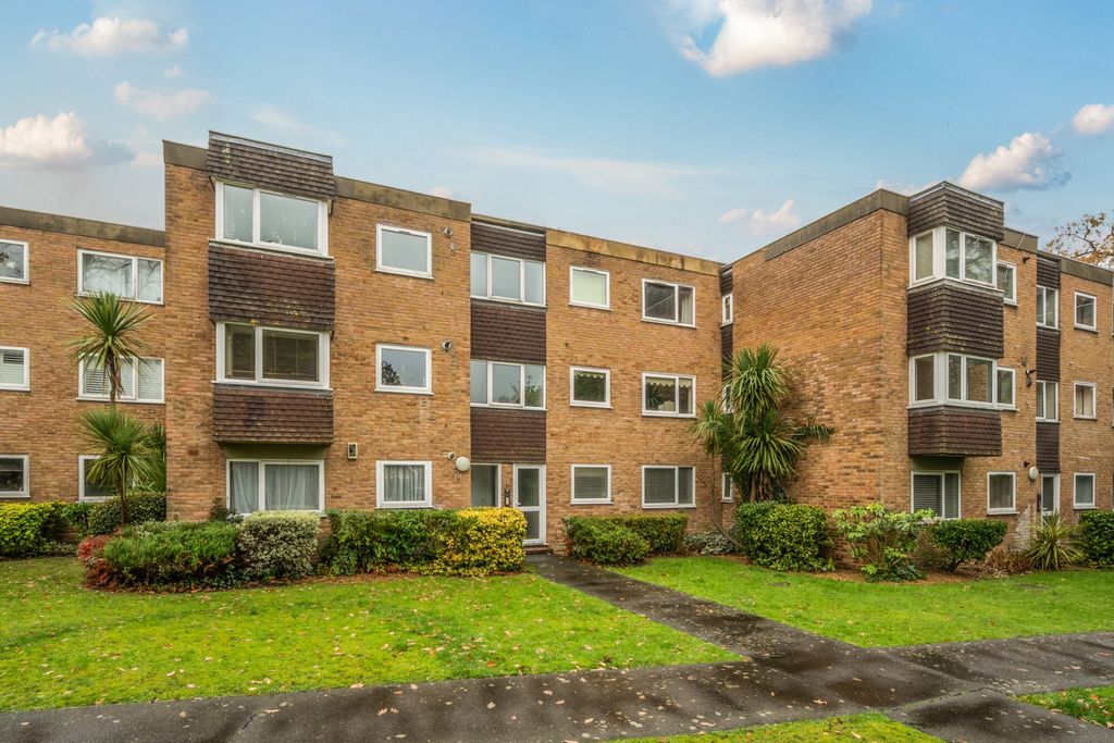 Property photo 1 of 11 External