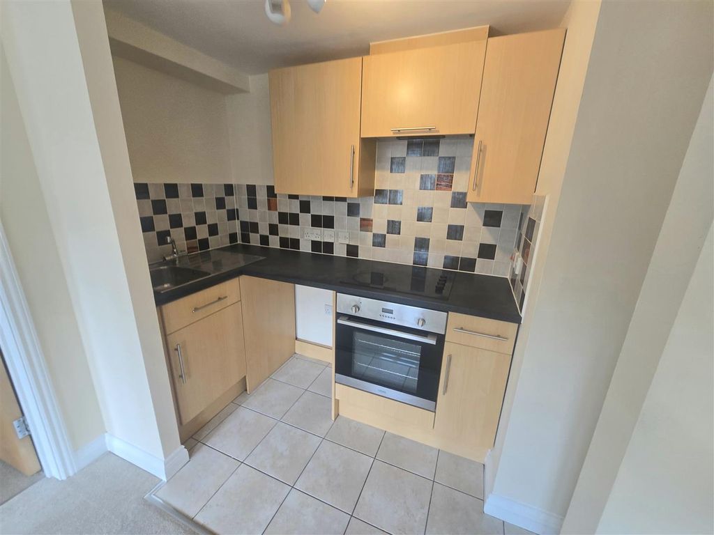 Property photo 3 of 5 Kitchen Area