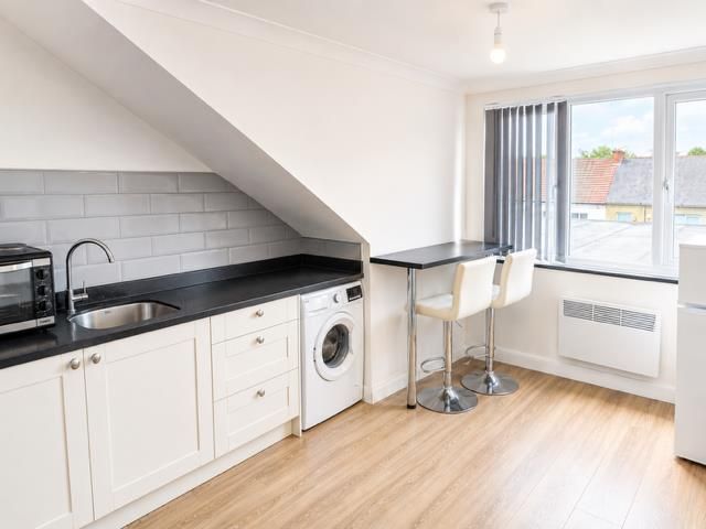 Property photo 1 of 4 9 Heaton 1.Png
