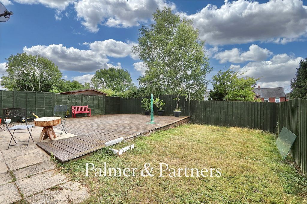 Property photo 3 of 20 Picture No. 05