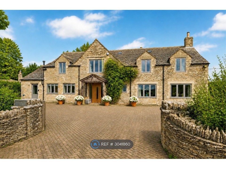 Property photo 1 of 27