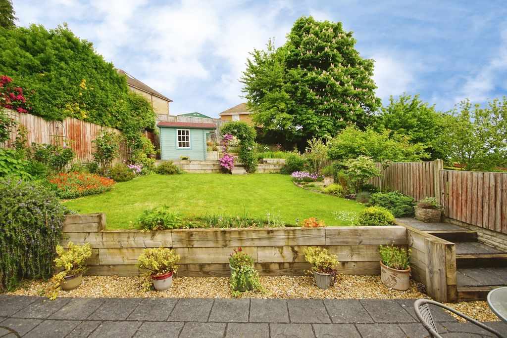 Property photo 2 of 30 Pbox-Img.Jpg