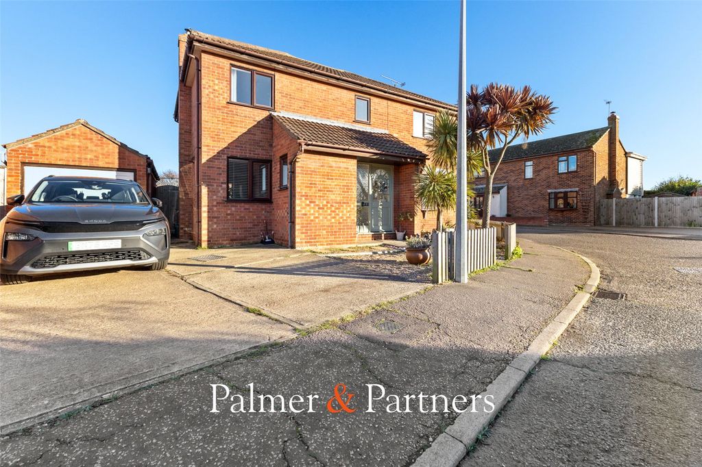 Property photo 1 of 32 Picture No. 04