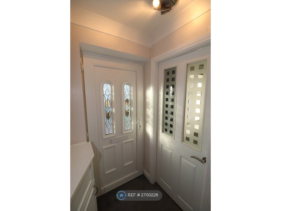 Property photo 2 of 26