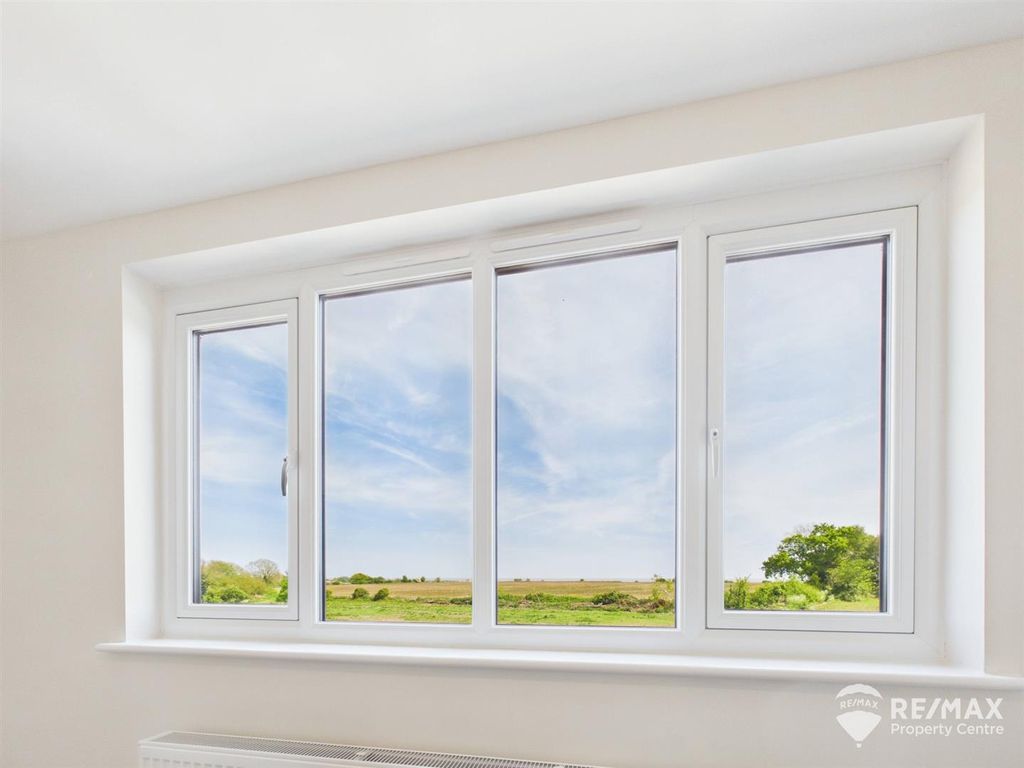 Additional image 15 of 5 bed detached house for saleOakley Gardens, Little Oakley, Harwich CO12