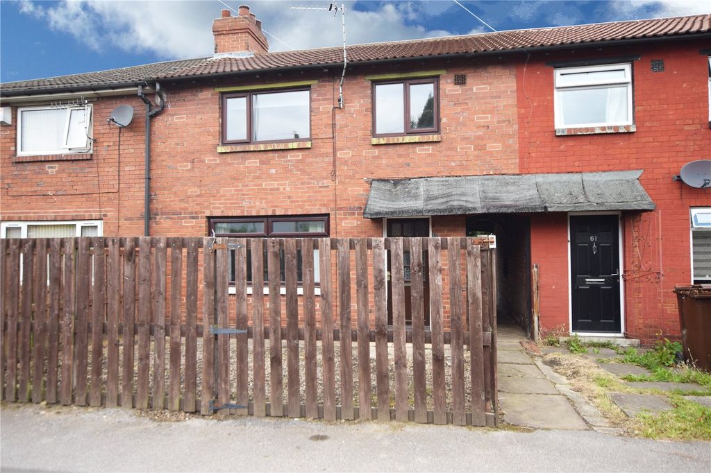 Property photo 1 of 13 External