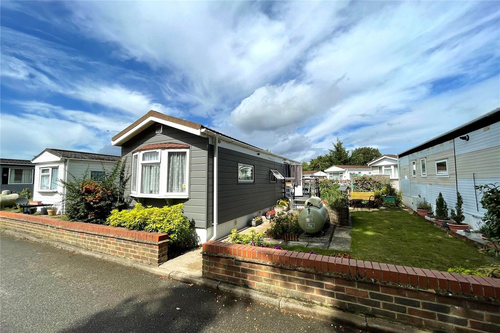 Property photo 1 of 9 Picture No. 01