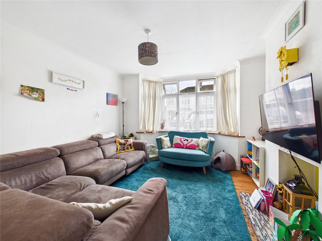 Property photo 2 of 12 Picture No. 02