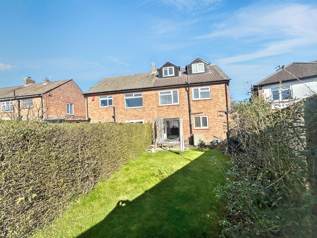 Property photo 2 of 23