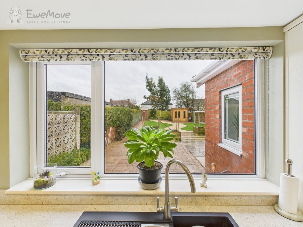 Property photo 2 of 23 Cam05065G0-Pr0017-Still020