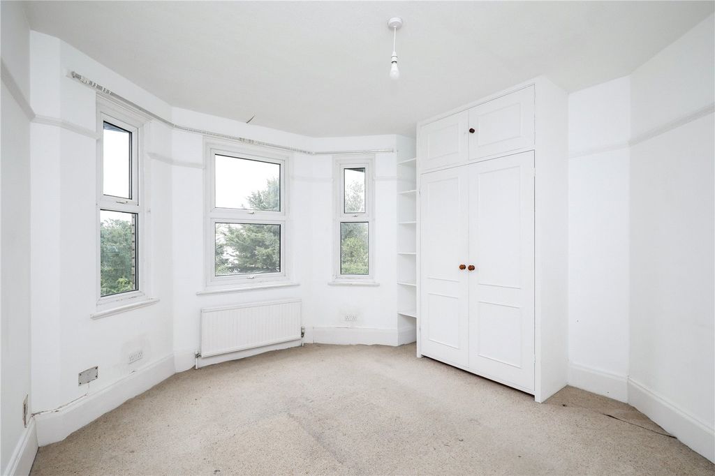 Property photo 3 of 13 Picture No. 06