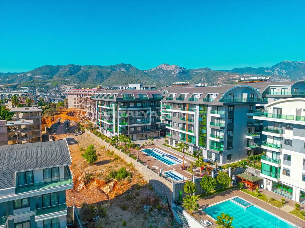 Property photo 2 of 18