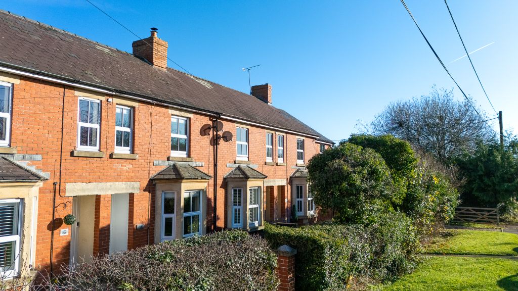 Property photo 1 of 27 Dji_20251121114529_0024_D