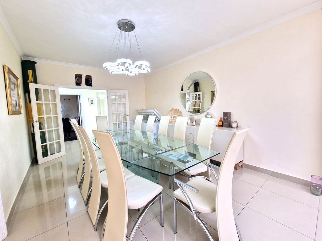 Property photo 1 of 17 A Larger Than Average Extended Semi Detached Family Home With Seven Bedrooms