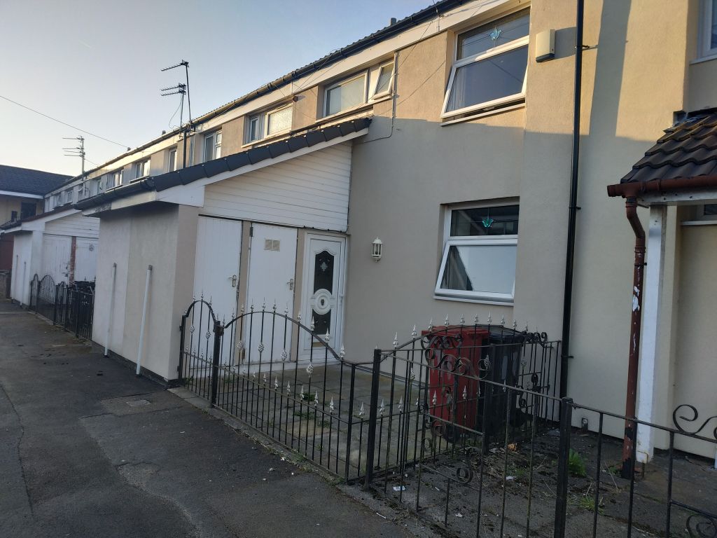 Property photo 2 of 15