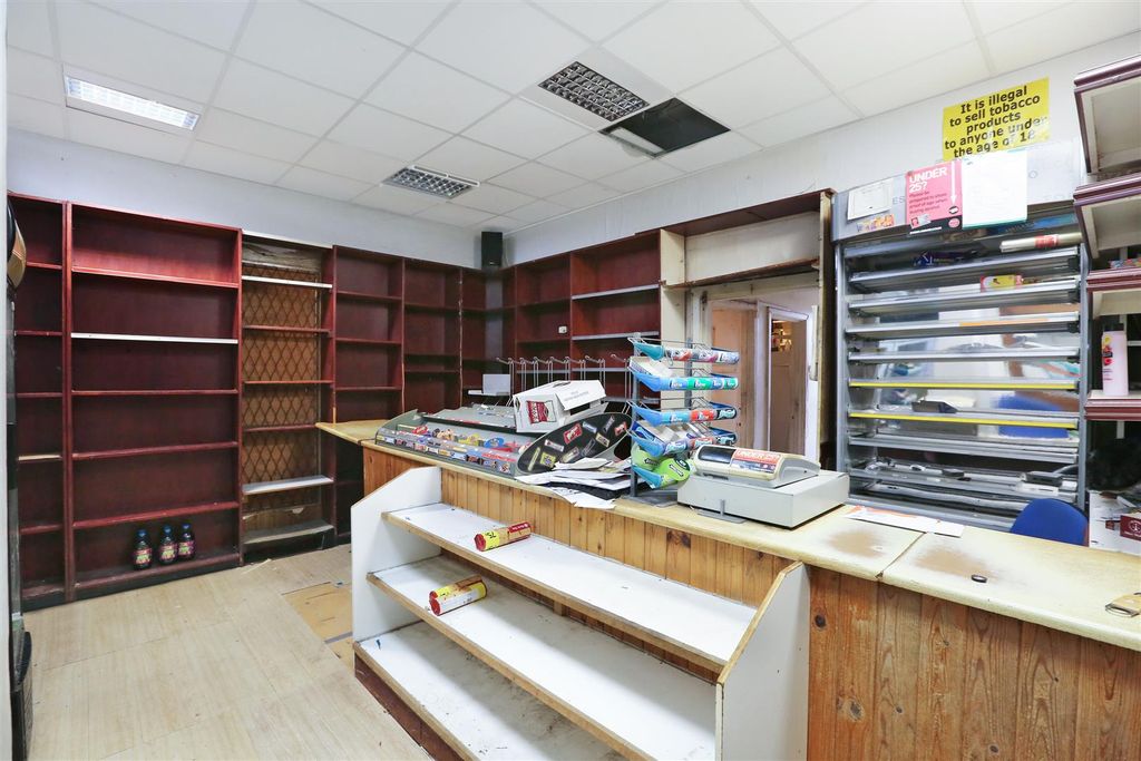 Property photo 3 of 17 Ach_7139.Jpg