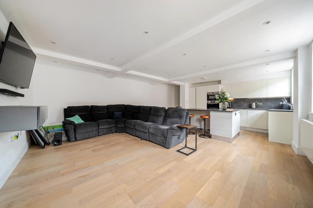 Property photo 3 of 19 Reception Room