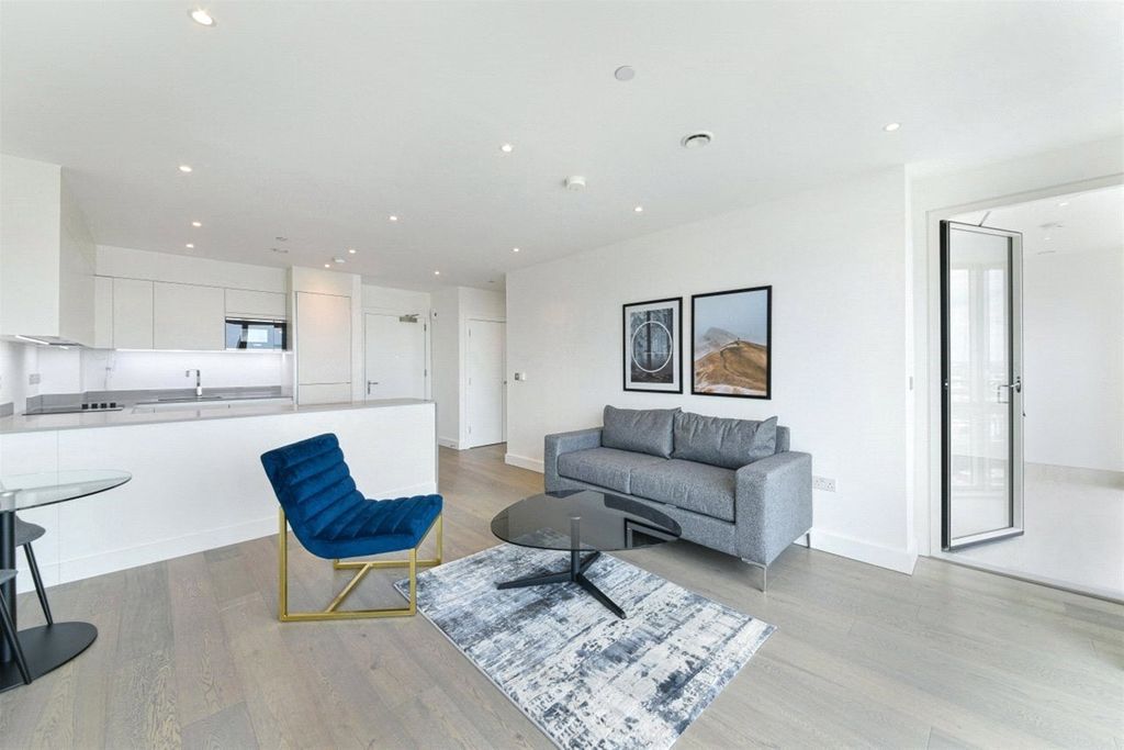 Property photo 3 of 7 Picture No. 01