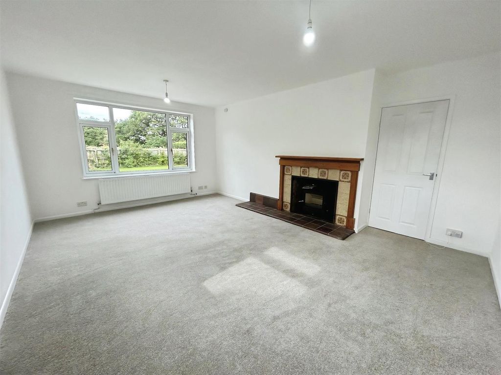 Property photo 2 of 18 64522550-12.Jpg