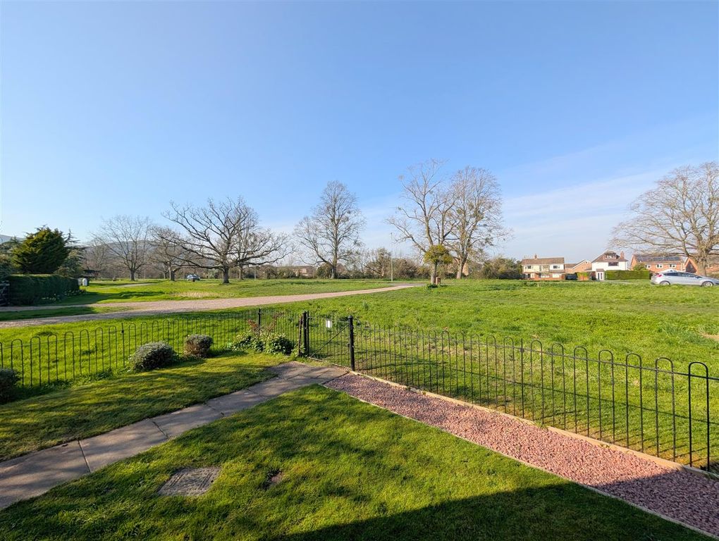 Property photo 2 of 17 Pxl_20260319_145652739.Jpg