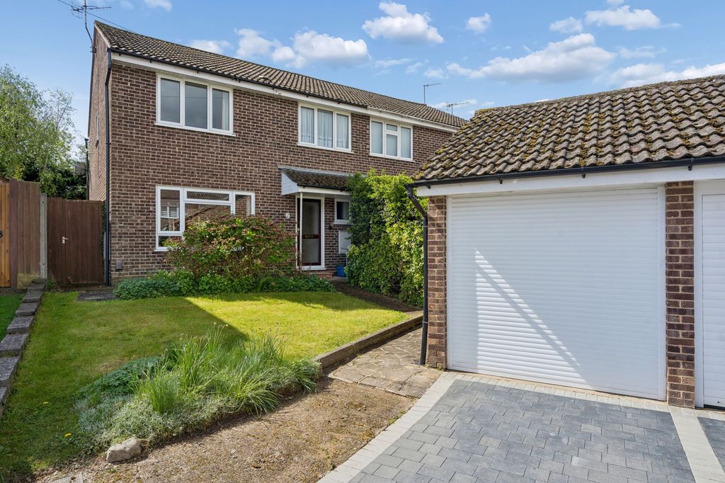 Property photo 1 of 12