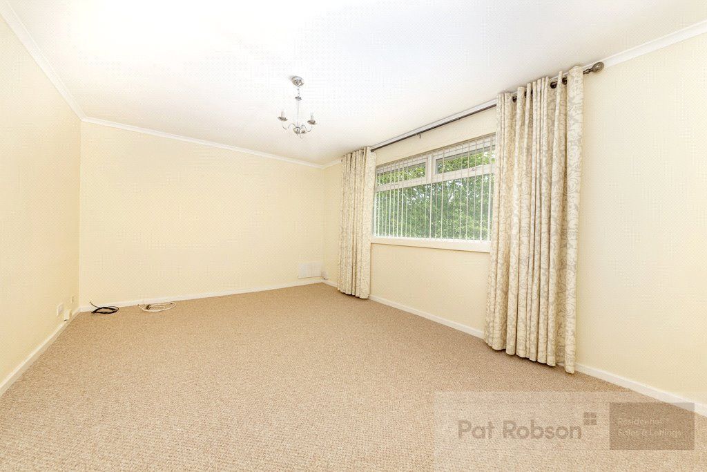 Property photo 3 of 7 Picture 3