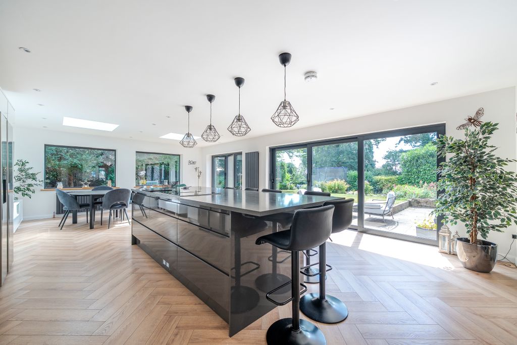Property photo 2 of 14 Open Plan Kitchen/Breakfast/Family Room