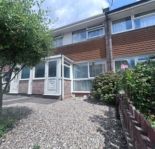 Property photo 1 of 17 22 Ashley Front