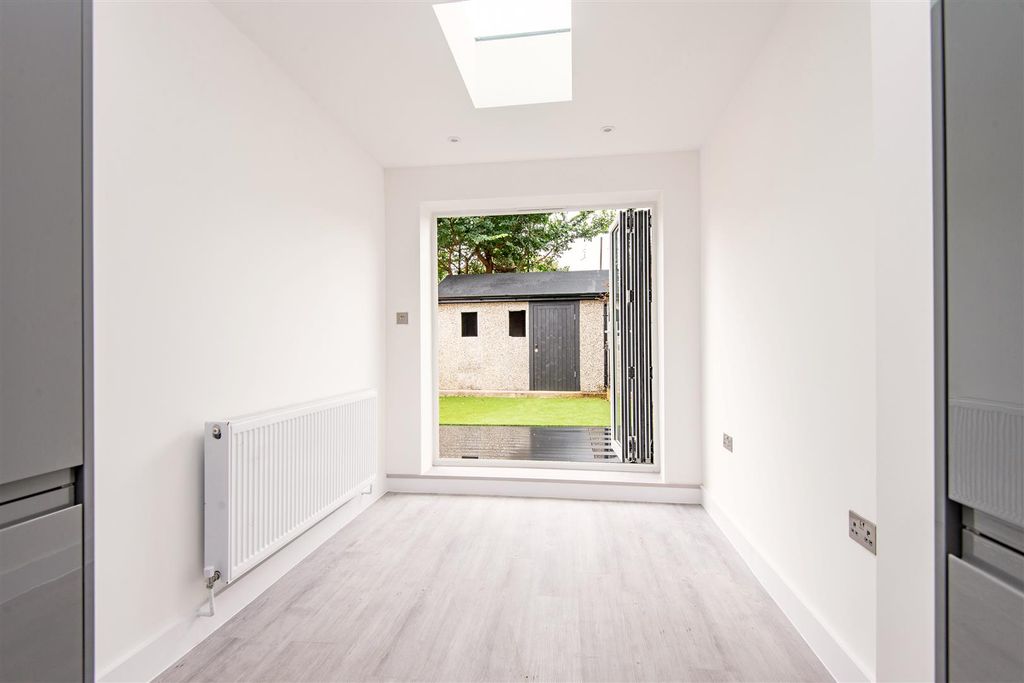 Property photo 2 of 15 47630_Hi_Res(3).Jpg