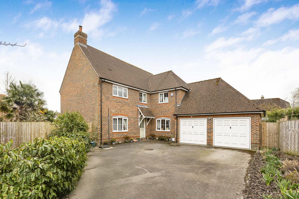 Property photo 1 of 39