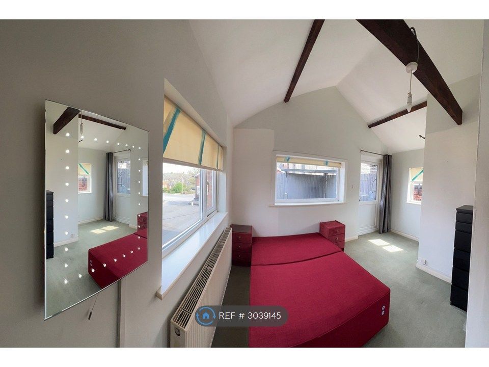 Property photo 2 of 2