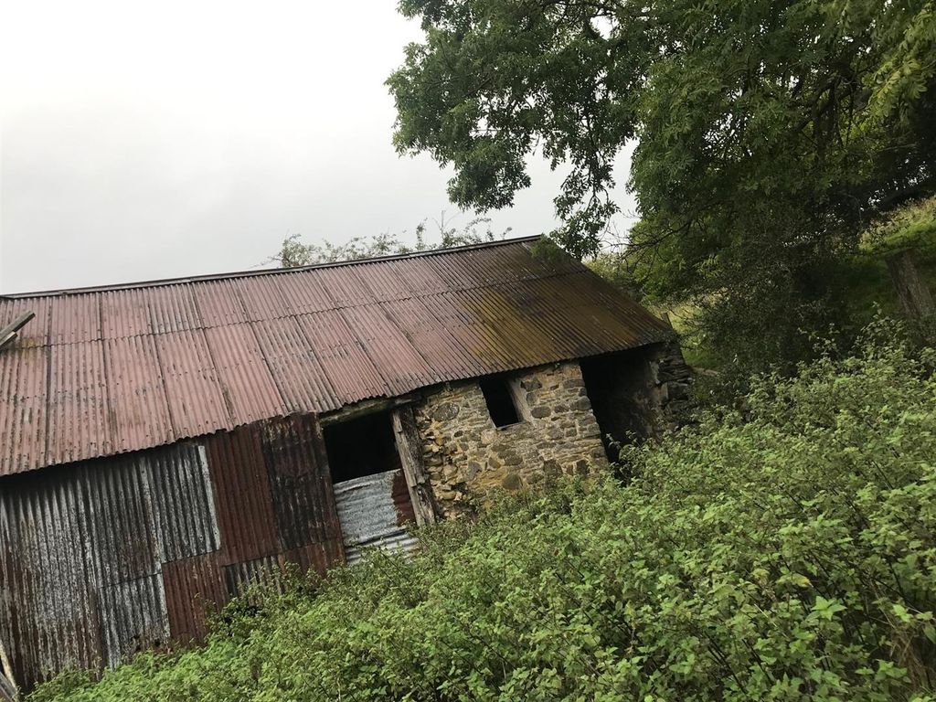 Property photo 3 of 36 Barn