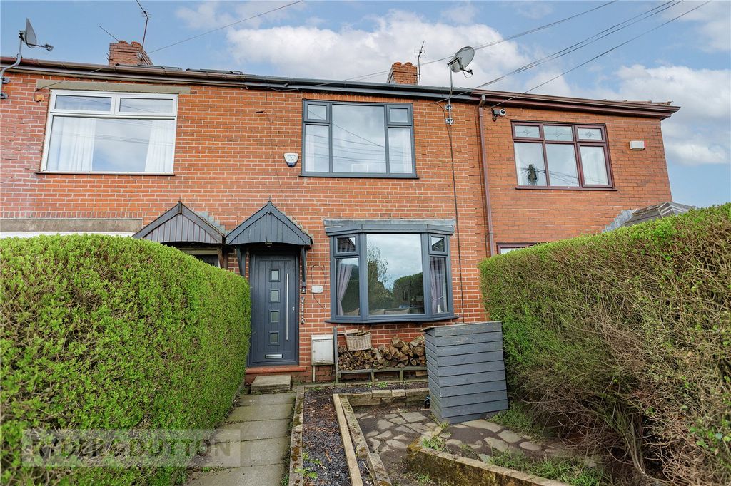 Property photo 3 of 20 Front