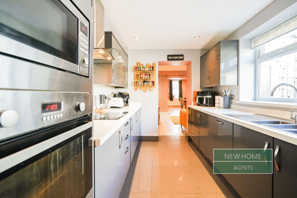 Property photo 3 of 22 Photo 7