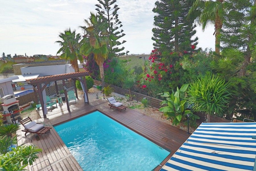 Property photo 3 of 30