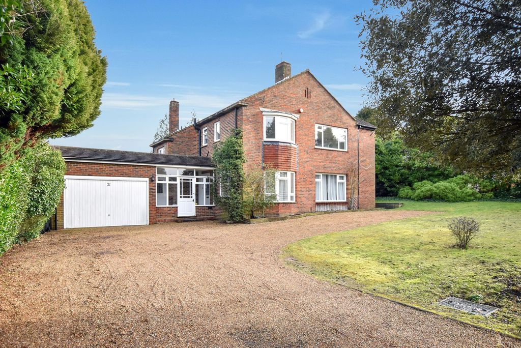 Property photo 1 of 10