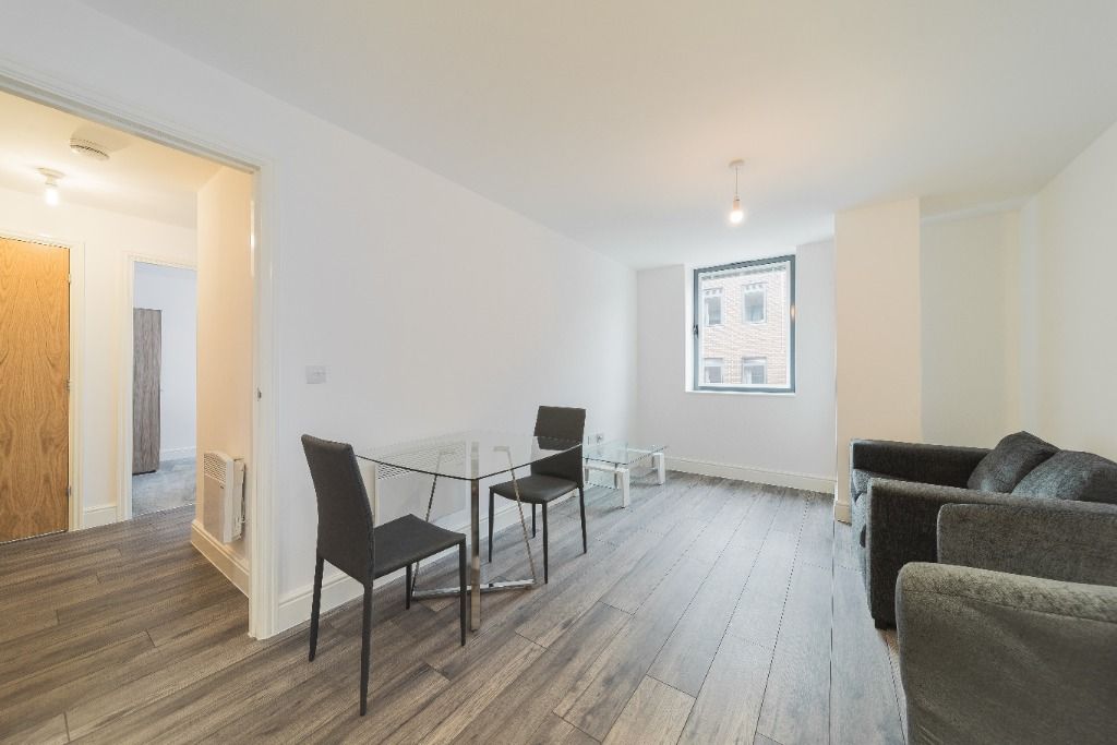 Property photo 3 of 8