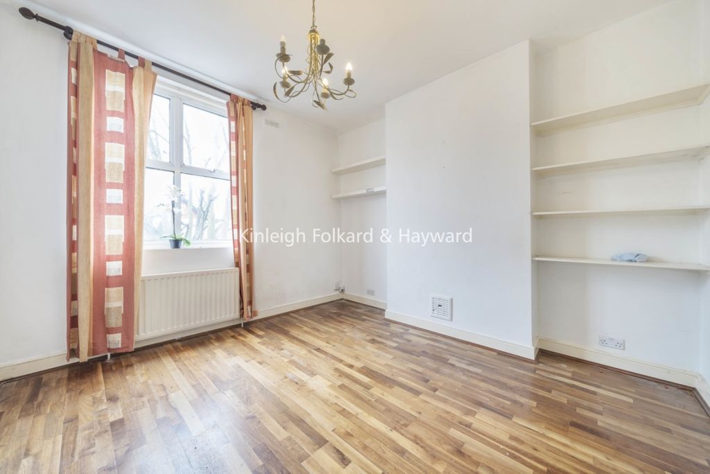 Property photo 3 of 8 1627A017-88Cf-4Faa-A