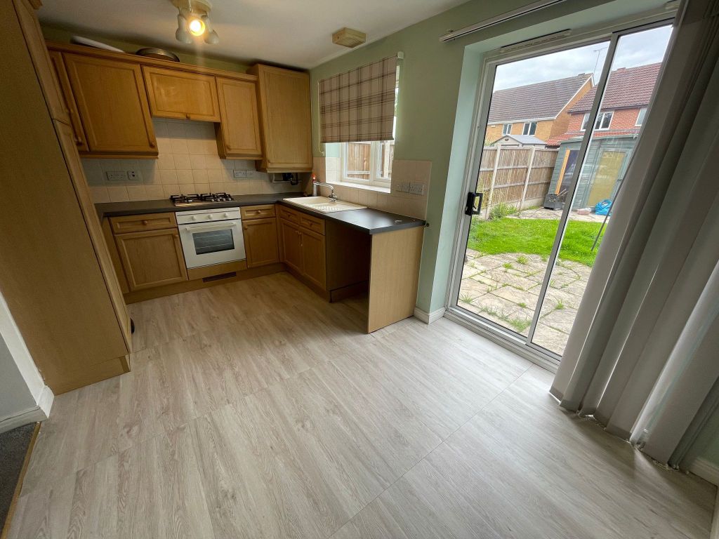 Property photo 3 of 7 7E6B9045-4500-4911-9