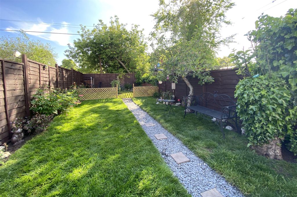 Property photo 3 of 16 3 - Picture No. 15