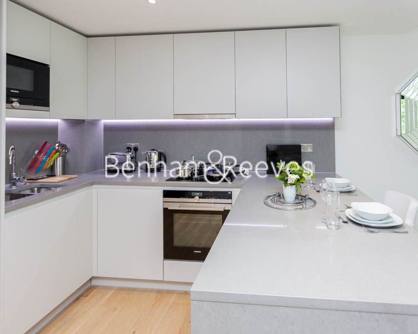 Property photo 2 of 15 Integrated Appliances