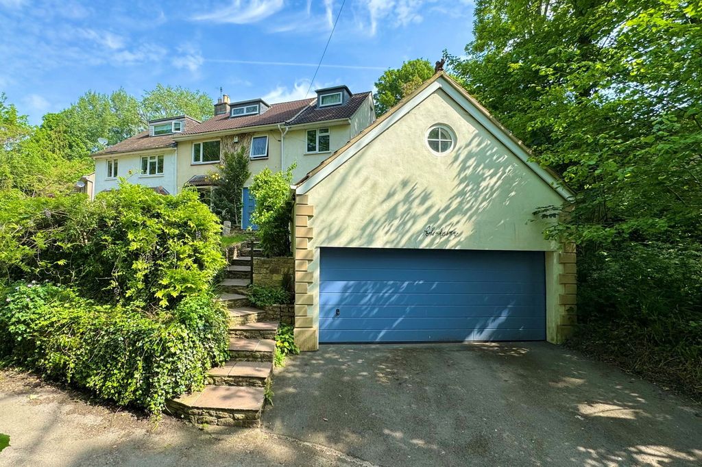 Property photo 1 of 26