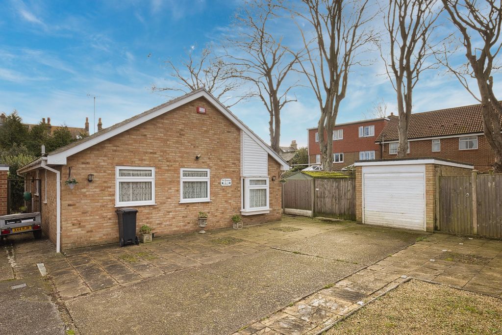 Property photo 1 of 12 Picture 1